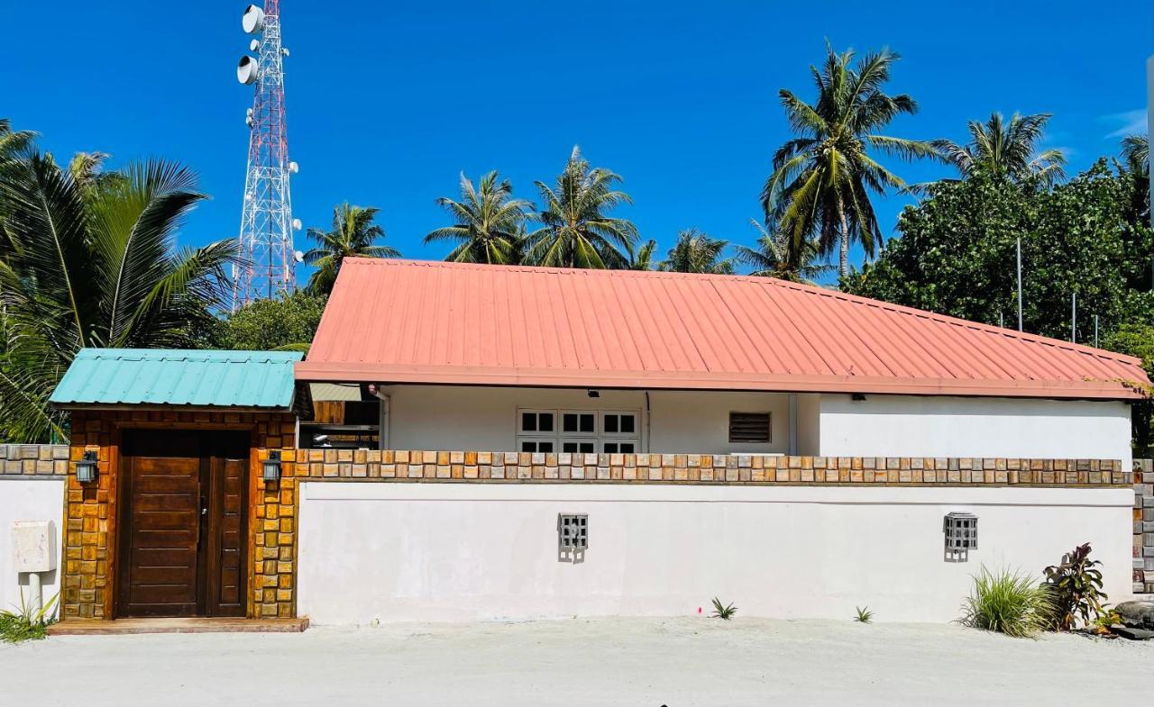 Orimas Retreat Hotel Thulusdhoo Ngoại thất bức ảnh