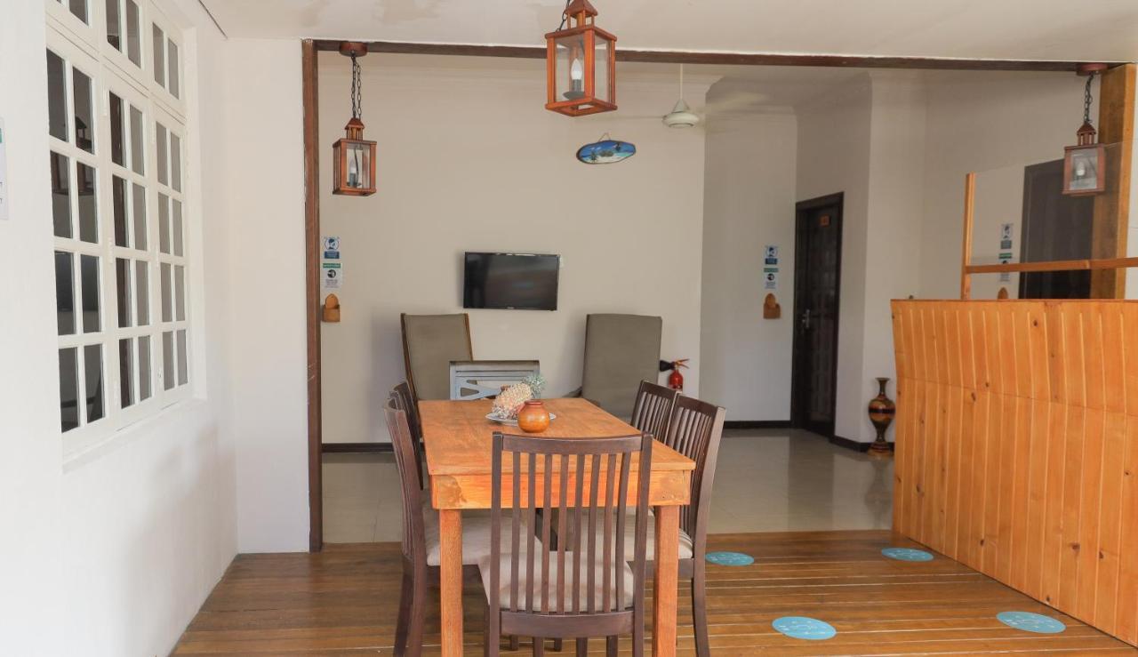 Orimas Retreat Hotel Thulusdhoo Ngoại thất bức ảnh